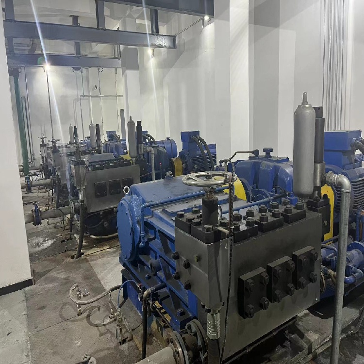 High-Pressure Water Phos High-Pressure Water Phos